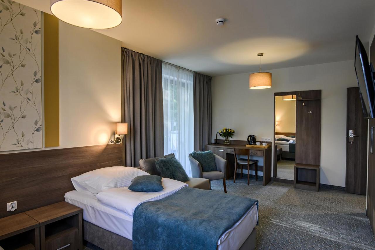 Hotel Brzozówka Busko-Zdrój Kültér fotó