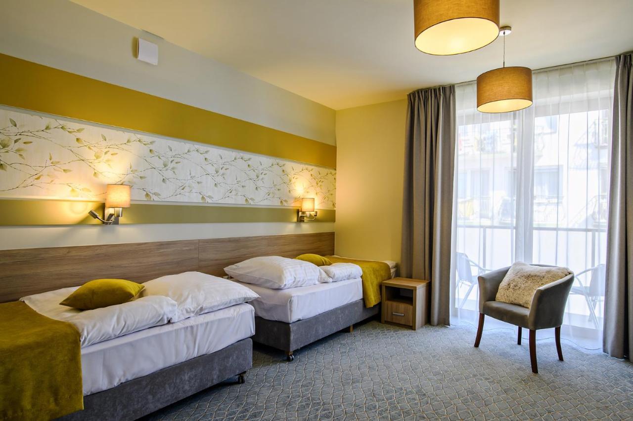 Hotel Brzozówka Busko-Zdrój Kültér fotó