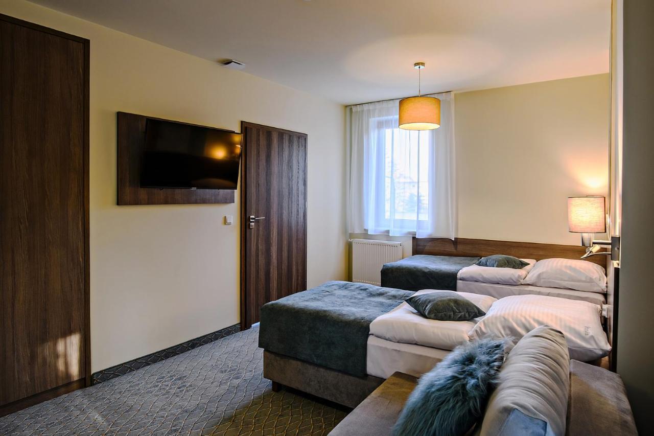 Hotel Brzozówka Busko-Zdrój Kültér fotó