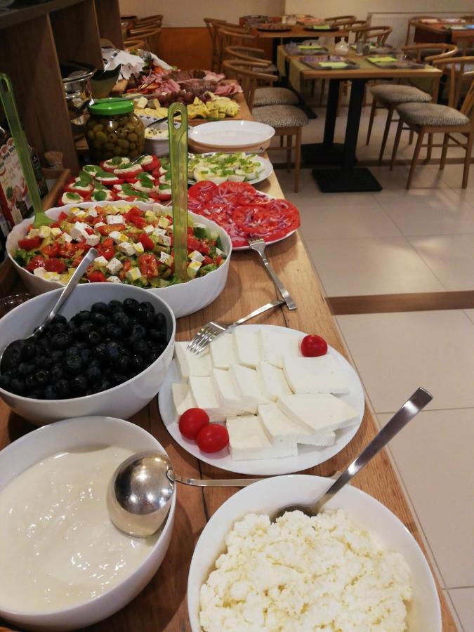 Hotel Brzozówka Busko-Zdrój Kültér fotó