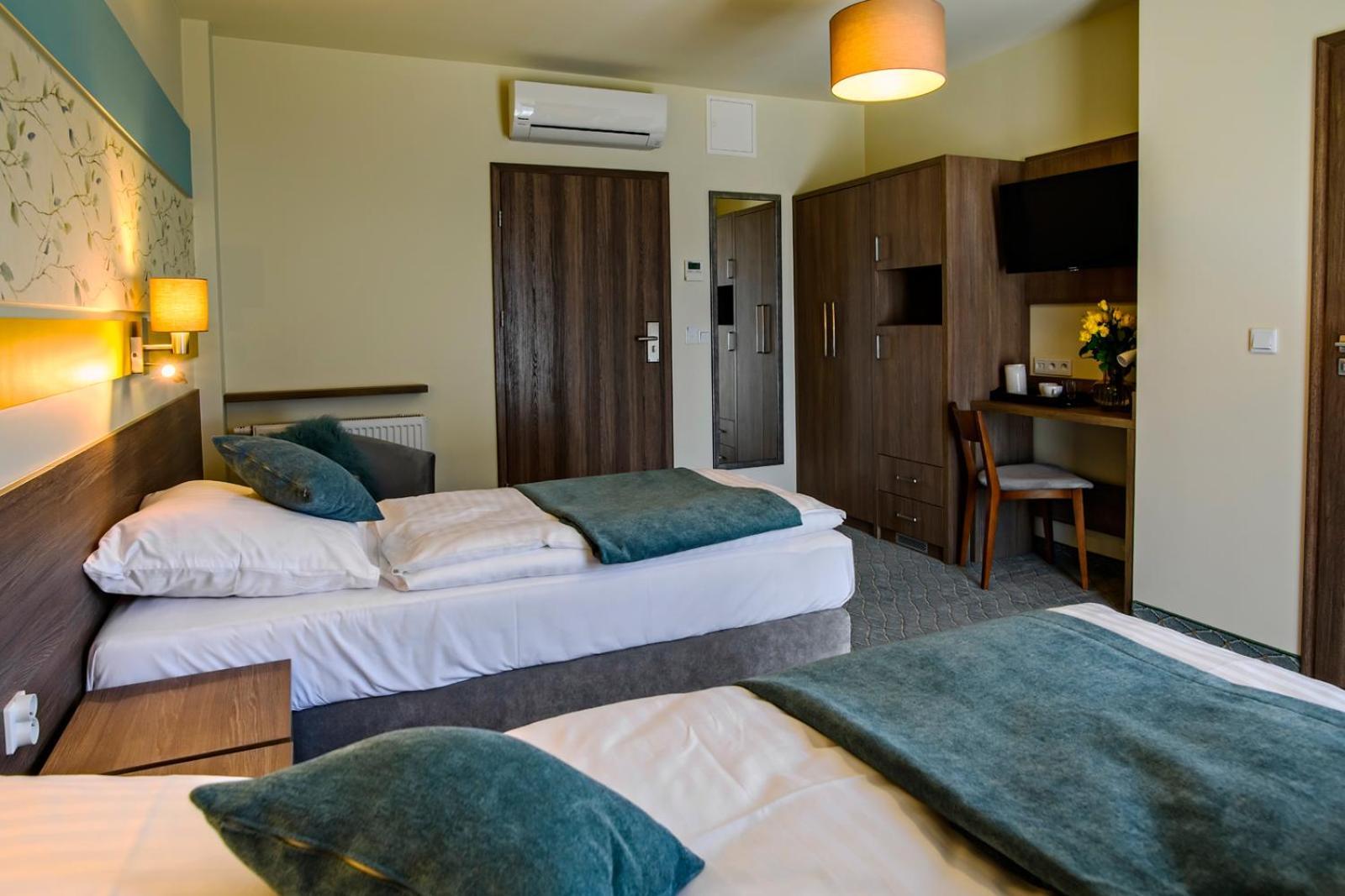 Hotel Brzozówka Busko-Zdrój Kültér fotó